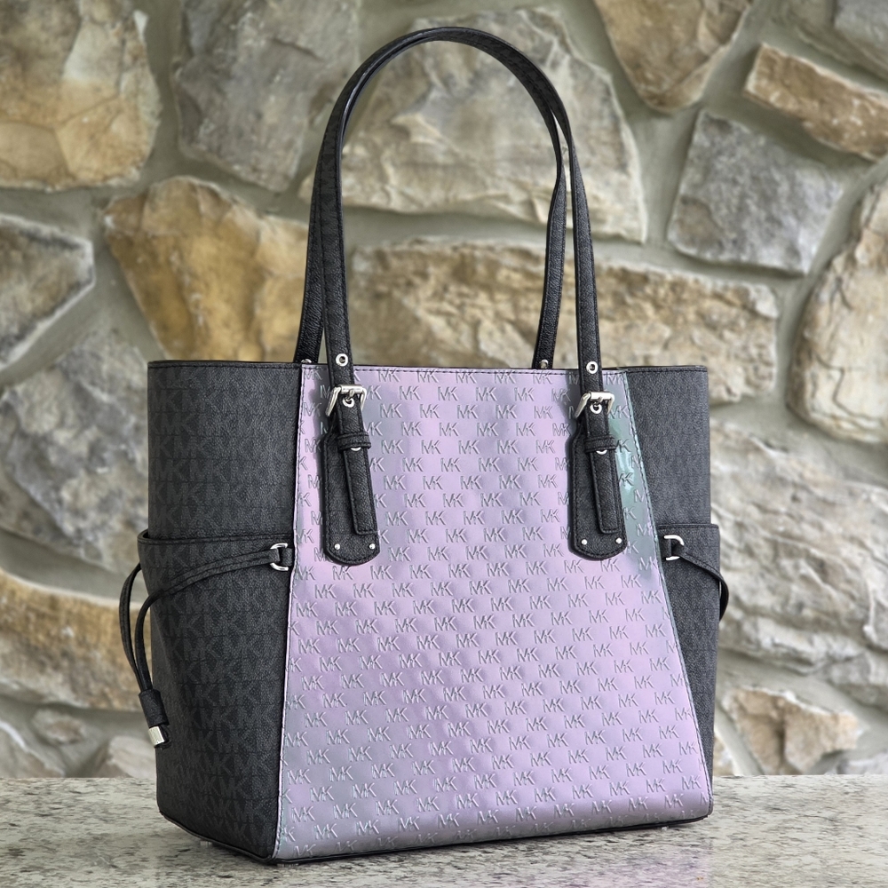 Michael Kors Voyager EW Tote - Picture 3 of 9